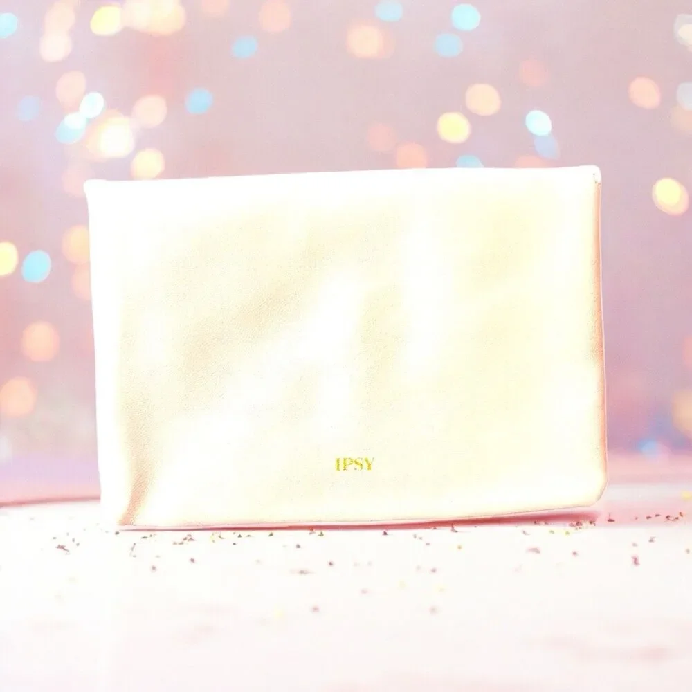 IPSY Limited Edition All That Glitters Glam Bag New Without Tags Bag Only 5”x7”
